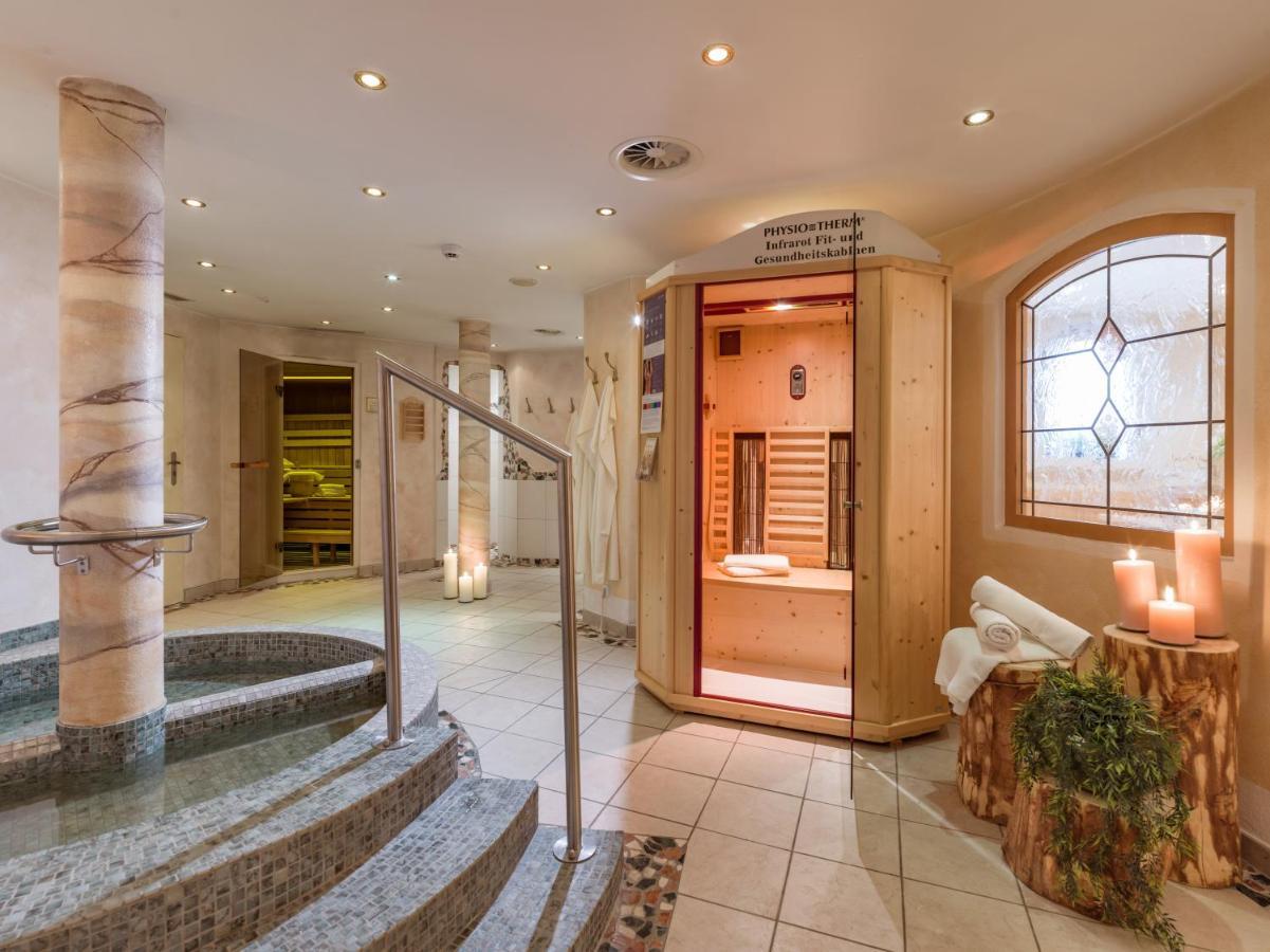 Hotel Blizz Finkenberg Bagian luar foto