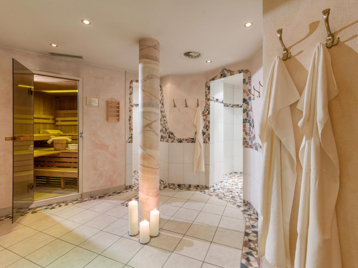 Hotel Blizz Finkenberg Bagian luar foto
