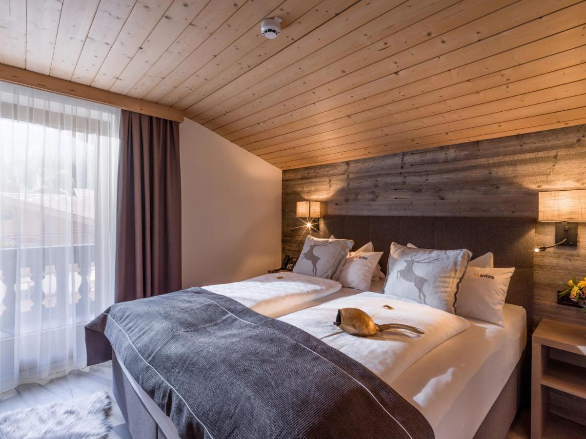 Hotel Blizz Finkenberg Bagian luar foto