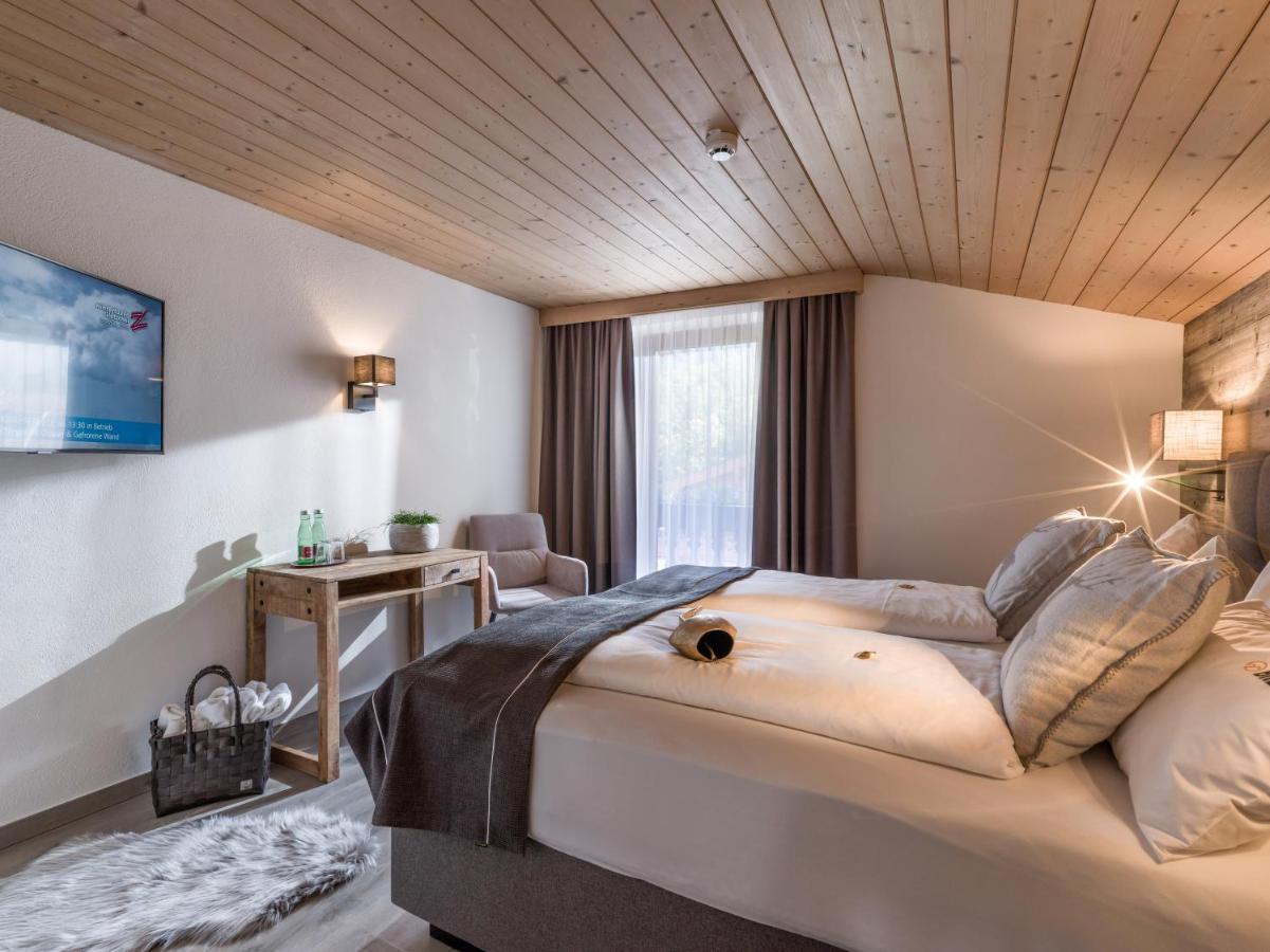 Hotel Blizz Finkenberg Bagian luar foto